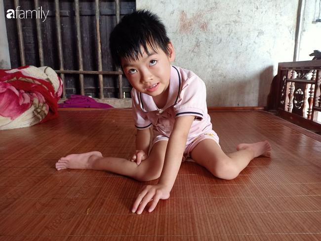 Lời phân trần đẫm nước mắt của người mẹ hàng ngày ép con gái 5 tuổi uống thuốc ngủ: Có ngủ đi con mới được bình yên, không còn phải chịu đau đớn hành hạ-3