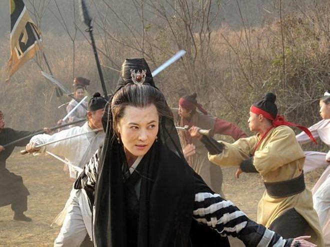 2 ác nữ mang mối thù với Trương Vô Kỵ đẹp nhất trên màn ảnh-1