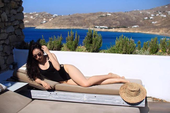 Vẻ đẹp nóng bỏng của nữ tiếp viên hàng không vừa được hot boy bóng rổ cầu hôn-7