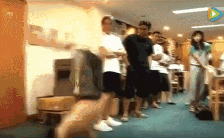 Tôn Ngộ Không bị mẹ bỏ rơi, nhờ Châu Tinh Trì lăng xê thành sao-2