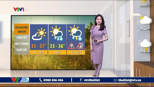 MC kỳ cựu VTV gây hoang mang với đôi chân tím ngắt khi đang dẫn bản tin thời tiết-2