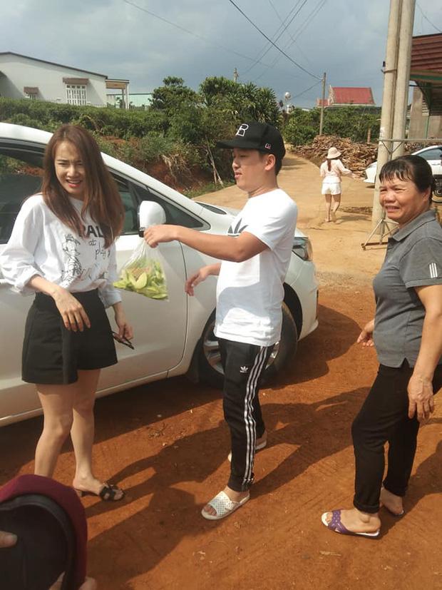 Mỹ nhân việt bị chê nhan sắc xuống cấp vì quá gầy gò