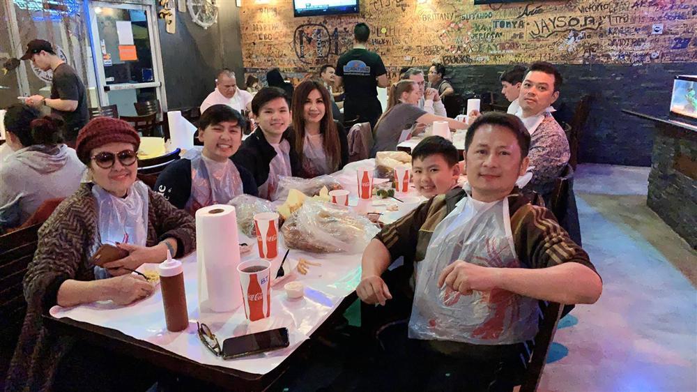 Bằng Kiều - Trizzie Phương Trinh ly hôn từ lâu nhưng bố mẹ đôi bên vẫn vô cùng thân thiết-6