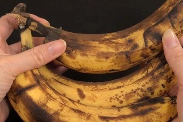 Chuối chín tới mức nào tốt nhất? Đây là lý do người Nhật thích ăn chuối ở thời điểm này-4