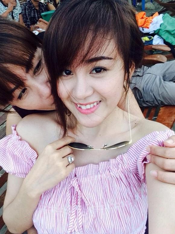 Lần hiếm hoi bà Tưng khoe mẹ ruột, người từng khẳng định: Tôi tự hào về con gái khi cô nổi lên nhờ tai tiếng-2