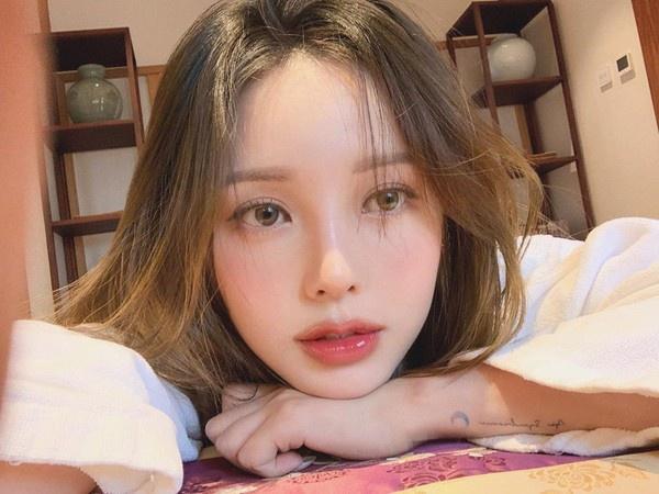 Nữ thần trang điểm tiết lộ cách đánh phấn son nhiều vẫn có làn da đẹp-3