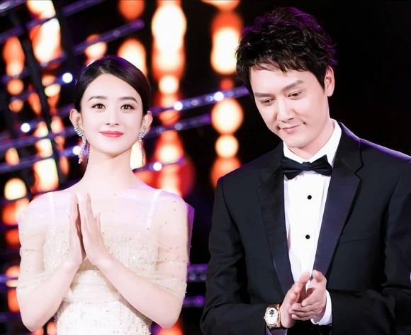 Cái nắm tay quý như vàng của Phùng Thiệu Phong - Triệu Lệ Dĩnh bác tin đồn ly hôn-3
