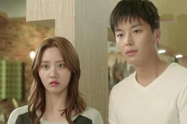 Tất bật chuẩn bị đám cưới, cô dâu phát hiện lí do vì sao chồng không muốn ăn cơm trước kẻng từ 1 dòng trạng thái 2 năm trước-3