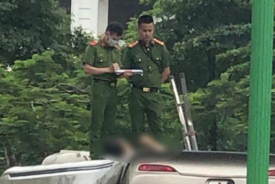 Thi thể người đàn ông trên nóc ô tô: Phát hiện lá thư tuyệt mệnh gửi lại cho người thân