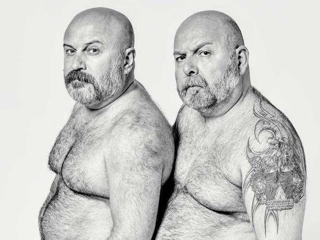 Bộ ảnh chứng minh song trùng, những người xa lạ trông như sinh đôi-1