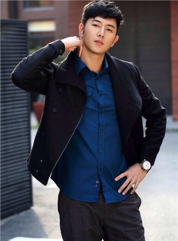5 mỹ nam đẹp trai tài giỏi nhưng vẫn cô đơn lẻ bóng của TVB-10