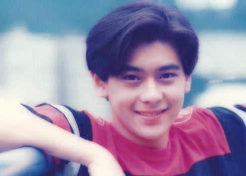 Dung mạo năm 18 tuổi của 4 mỹ nam đình đám Cbiz một thời đủ khiến loạt tiểu thịt tươi hiện tại hít khói-4