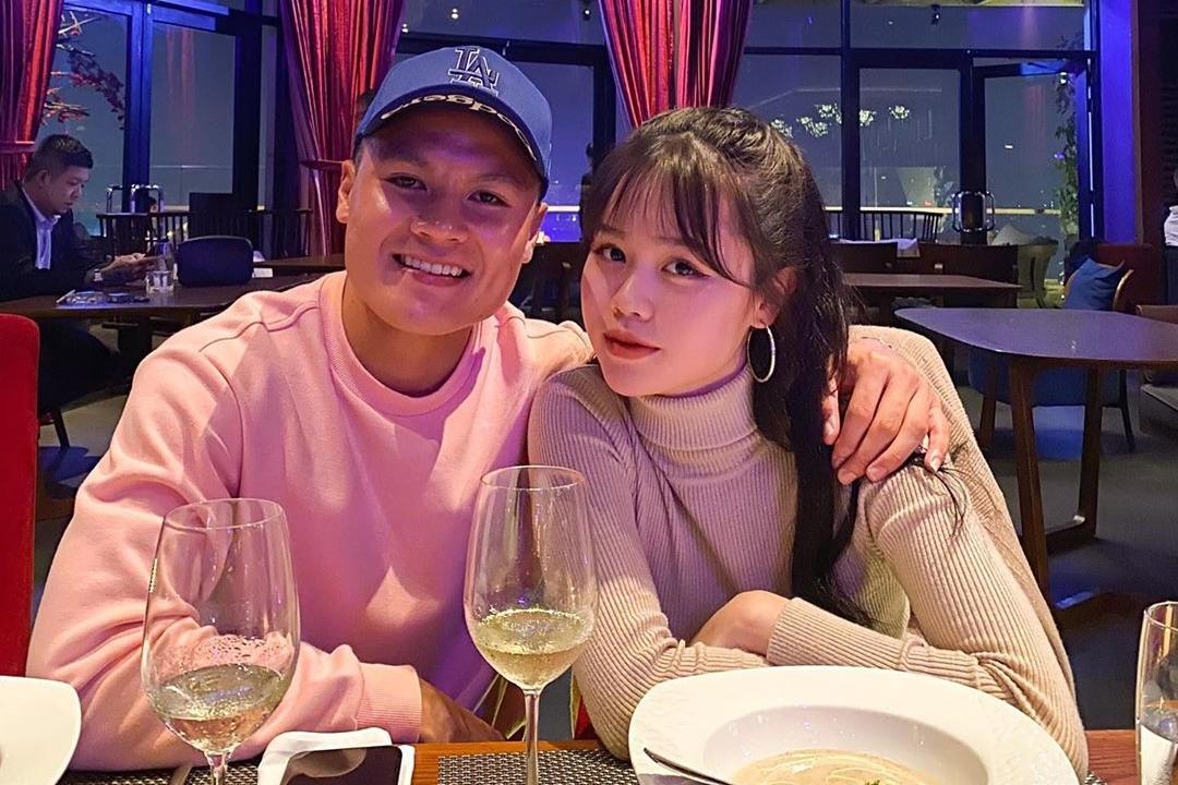 Bạn gái mới Quang Hải sở hữu BST hàng hiệu đúng chuẩn Rich Kid-10