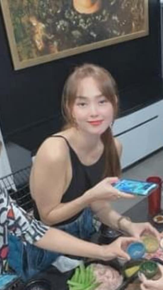 Minh Hằng lộ thân hình đô con cùng cánh tay lực điền-3