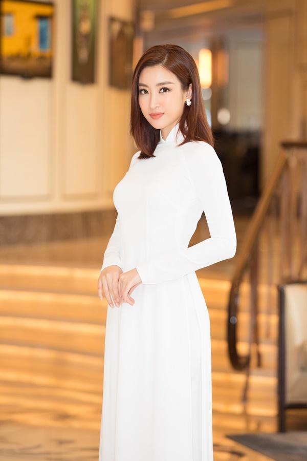 Trần Tiểu Vy diện áo dài trắng tinh khôi, chính thức tìm kiếm hoa hậu kế nhiệm-10