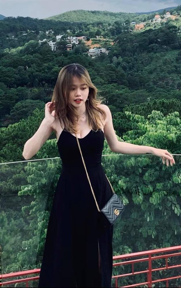 Bạn gái mới Quang Hải sở hữu BST hàng hiệu đúng chuẩn Rich Kid-5