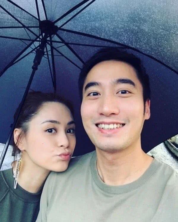 Chung Hân Đồng tổn thương vì hành xử của chồng-1