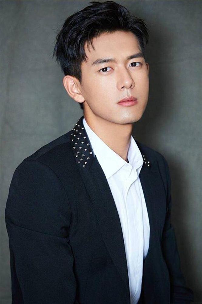 Vương Nhất Bác, Tiêu Chiến và dàn mỹ nam sẽ làm nghề gì nếu không vào showbiz?-8