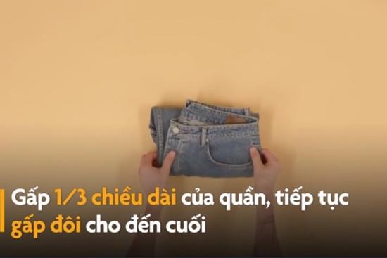Cách gấp quần áo gọn gàng vào tủ mà không sợ bị nhăn