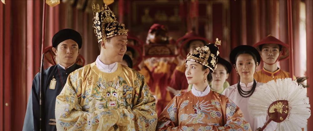 Karen Nguyễn - Gương mặt vàng trong làng Tuesday: Hết lên Đà Lạt giật bồ Hương Giang lại vào Huế cướp chồng Hoà Minzy-1