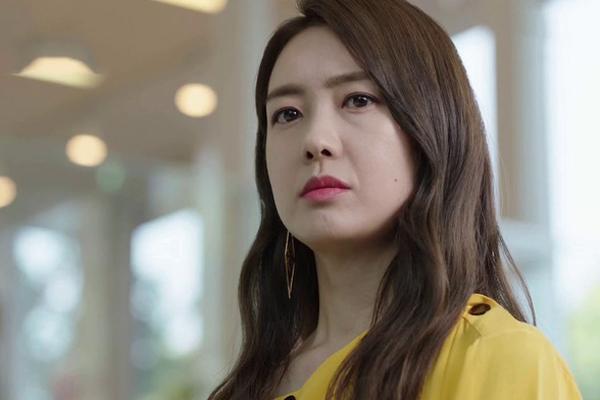 Chị gái tôi xuất viện liền về nhà ngay lập tức, vậy mà vừa đến cửa đã bị anh rể đùng đùng đuổi đi-2