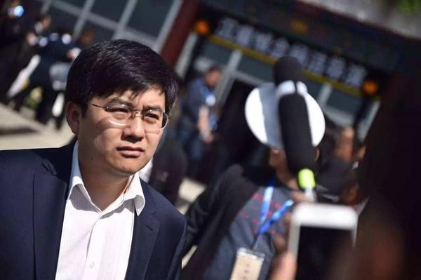 Những sao nhí có cuộc sống như ông hoàng dù đã qua thời hoàng kim-2