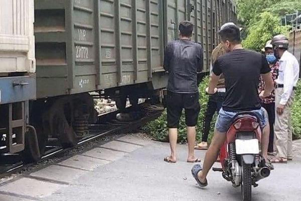 Ở Việt Nam có những đoàn tàu du lịch nội thất 5 sao xịn như máy bay, nhân viên phục vụ cũng chuẩn chẳng kém tiếp viên hàng không-18