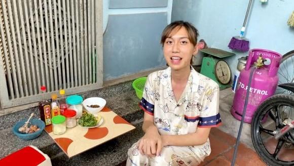 Phản ứng của gia đình Lynk Lee khi con trai chuyển hoàn toàn sang phái nữ-1