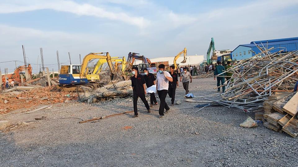 Nóng: Sập tường công trình xây dựng dài hàng trăm mét ở Đồng Nai, ít nhất 10 người chết, nhiều người bị vùi lấp-1