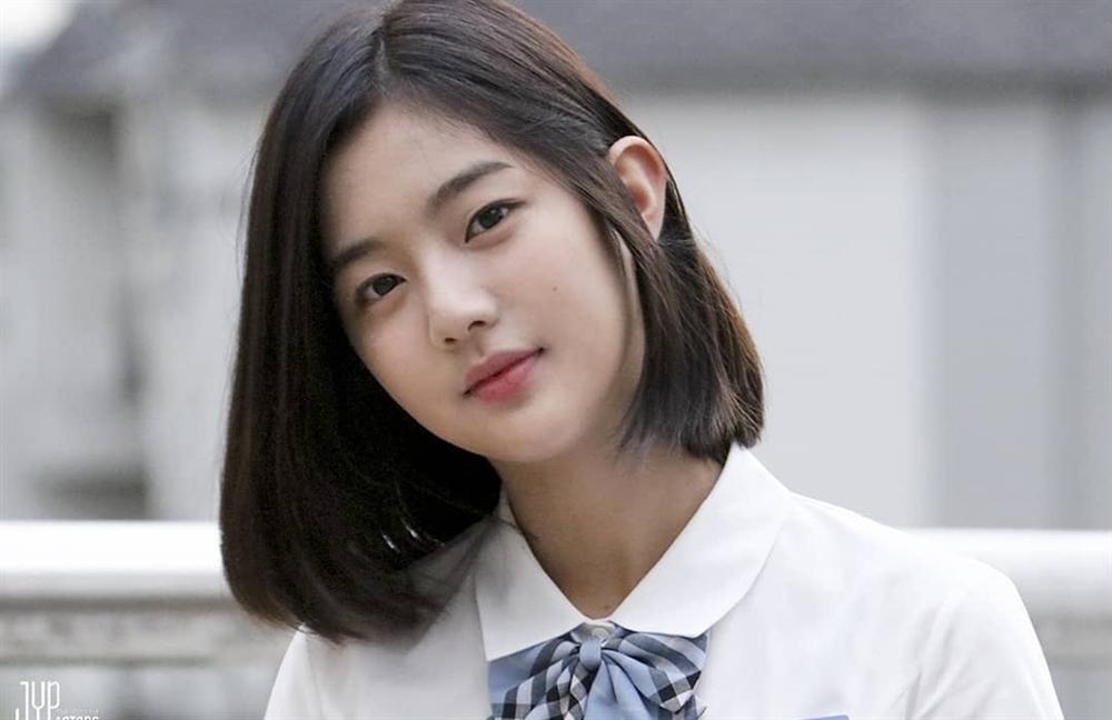 Dàn diễn viên thế hệ mới sinh năm 1997-1999 nhà JYP-7