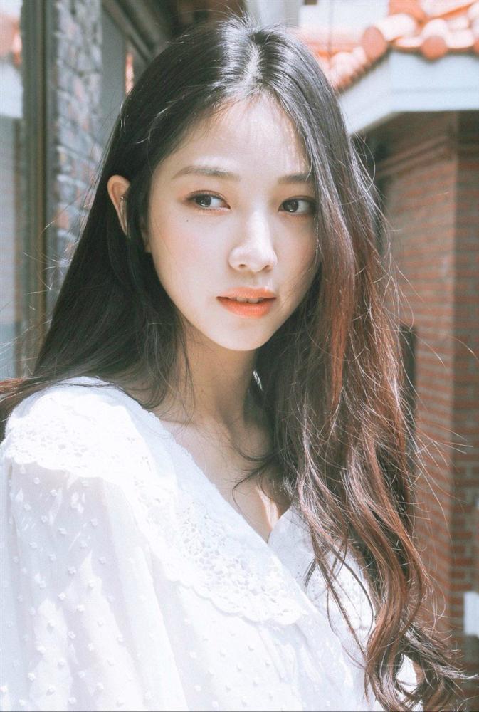 Dàn diễn viên thế hệ mới sinh năm 1997-1999 nhà JYP-12