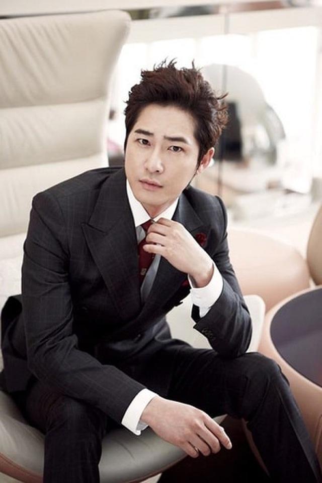 Kang Ji Hwan lĩnh 3 năm tù vì cưỡng hiếp 2 cô gái lúc say rượu-2