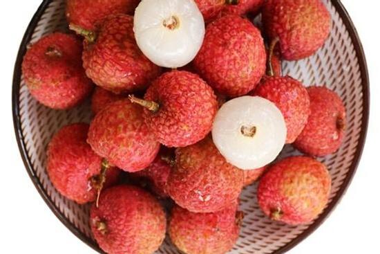 Khi chọn vải nên chọn quả màu đỏ hay pha xanh, người bán nhắc chỉ cần nhớ 4 điều