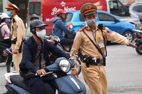 Mua đúng bảo hiểm xe máy, nếu xảy ra tai nạn về người sẽ được bồi thường tới 100 triệu đồng-5