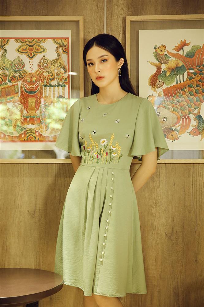 Sau thời gian bị chê xuống sắc, Hạ Vi gây ngỡ ngàng với dung mạo ngày trở lại-1