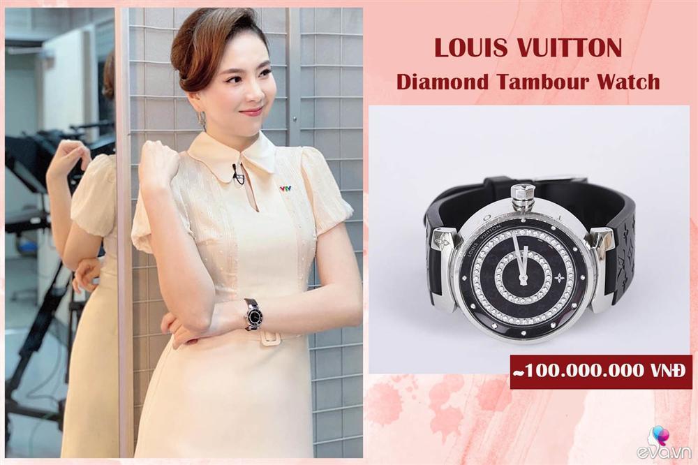 BTV Mai Ngọc khoe hộp đựng trang sức chẳng khác gì rương châu báu, tính sương sương hơn trăm triệu đồng-5