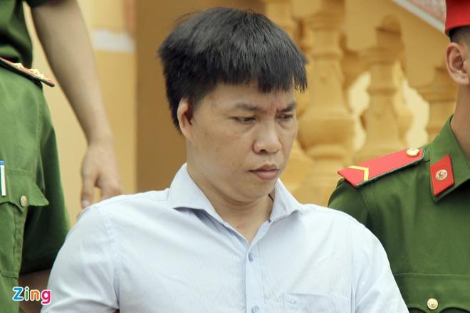 Chưa bao giờ bị cáo nghĩ chấm thi mà phải đi tù-2