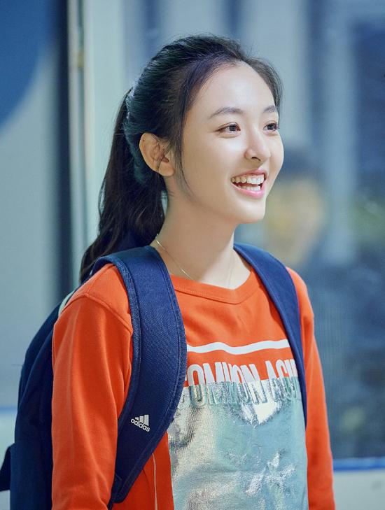 Triệu Lệ Dĩnh, Cúc Tịnh Y khiến khán giả nhàm chán vì tạo hình trăm phim như một-7