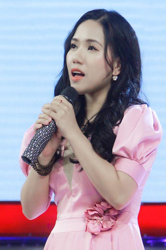 Hình ảnh mới khác lạ của Thùy Chi-11