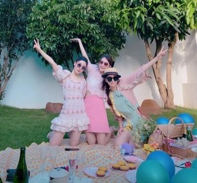 Người mẫu 8X đổi đời thế nào sau khi cưới Thiên vương Quách Phú Thành?-1