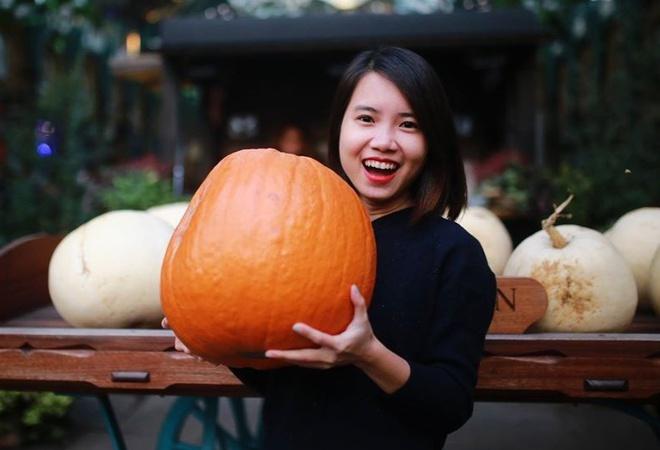 Các giảng viên nổi tiếng MXH nhờ tài năng và ngoại hình-7