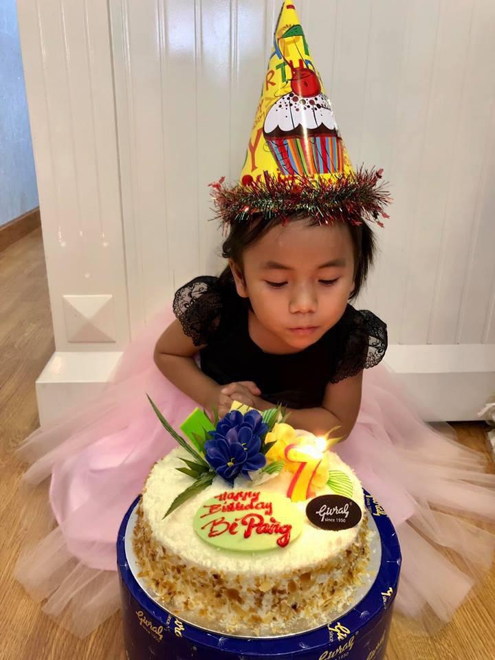 Ngỡ ngàng trước ngoại hình em bé Mường Lát liệt 2 chân sau gần 3 năm được nhận nuôi-5