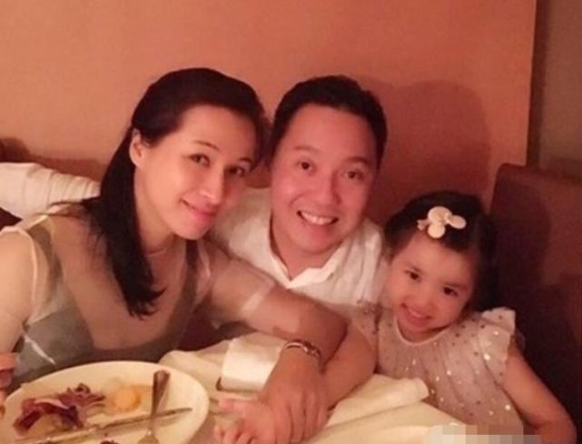 Mỹ nhân Lộc đỉnh ký: Bị con trai khinh thường vì quá khứ chụp ảnh nóng-5