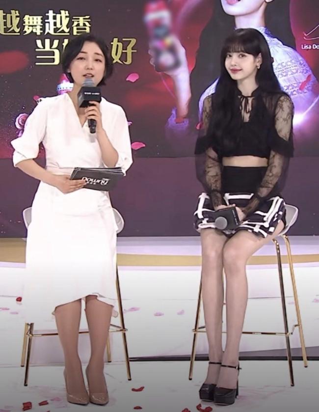 Hết Jennie đến Lisa chấn thương chân, fan đồn đoán vì vũ đạo của màn comeback quá nặng-2