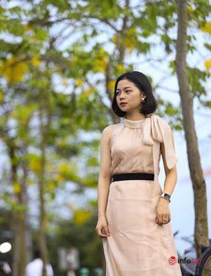 Ngắm vẻ đẹp dịu dàng, kiêu sa của hoa muồng hoàng yến ven hồ Tây-2