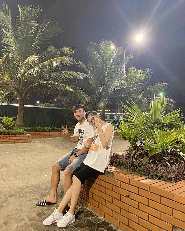 Chẳng thua Quỳnh Anh, vợ Phan Văn Đức mang bầu 7 tháng dáng vẫn thon, khéo nhất là làn da-4