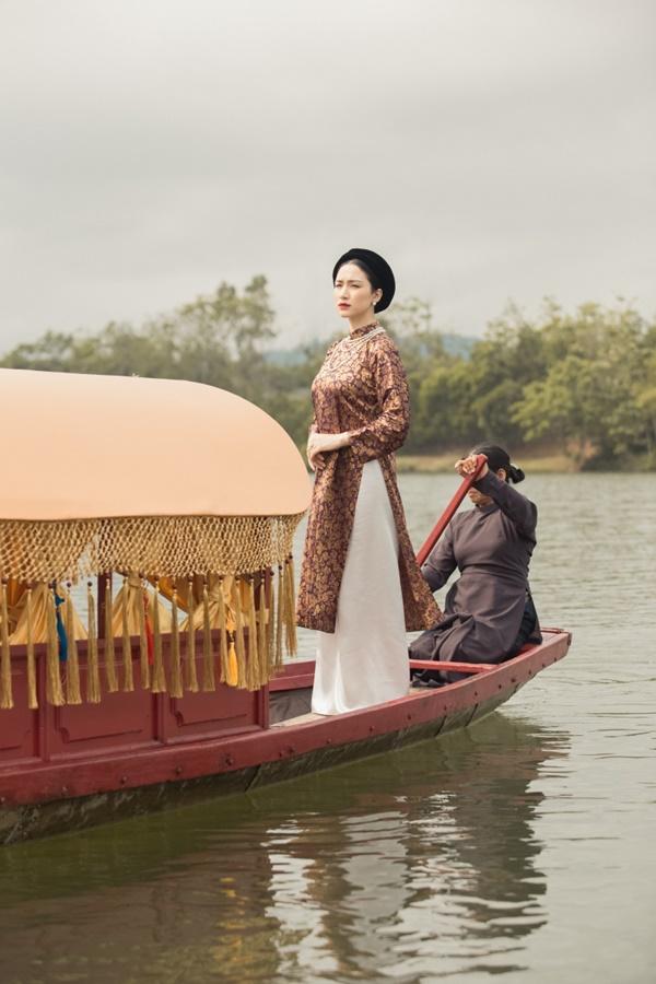 Niềm vui nối tiếp niềm vui, Hoà Minzy được Phó Chủ tịch UBND tỉnh Thừa Thiên Huế gửi lời cảm ơn khi đưa yếu tố lịch sử vào MV comeback-4