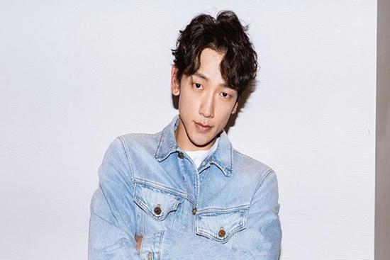 Choáng với thể hình và vũ đạo cực ‘gắt’ của Bi Rain trong video mới