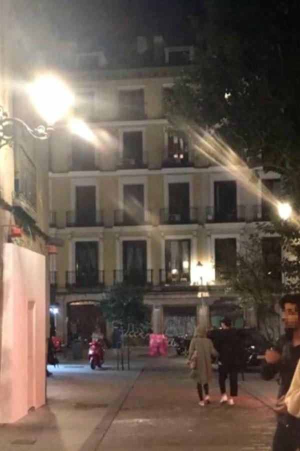 Hé lộ khoảnh khắc siêu hiếm của Song Song thuở mặn nồng, hot nhất ảnh nghi mang thai trong máy bố chồng-9