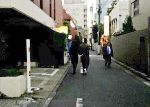 Hé lộ khoảnh khắc siêu hiếm của Song Song thuở mặn nồng, hot nhất ảnh nghi mang thai trong máy bố chồng-10